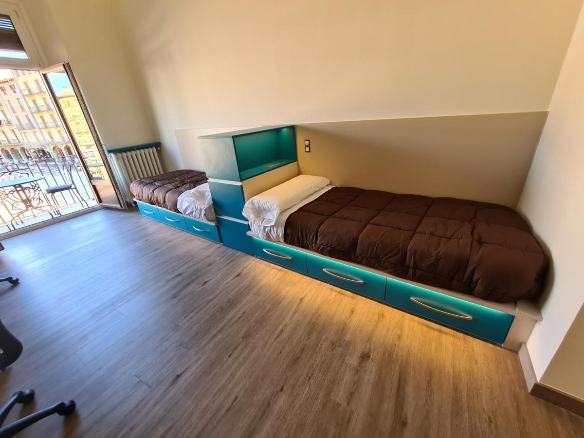 Apartaments Vicus 3 Con Vistas A La Plaza Mayor De Vic Εξωτερικό φωτογραφία