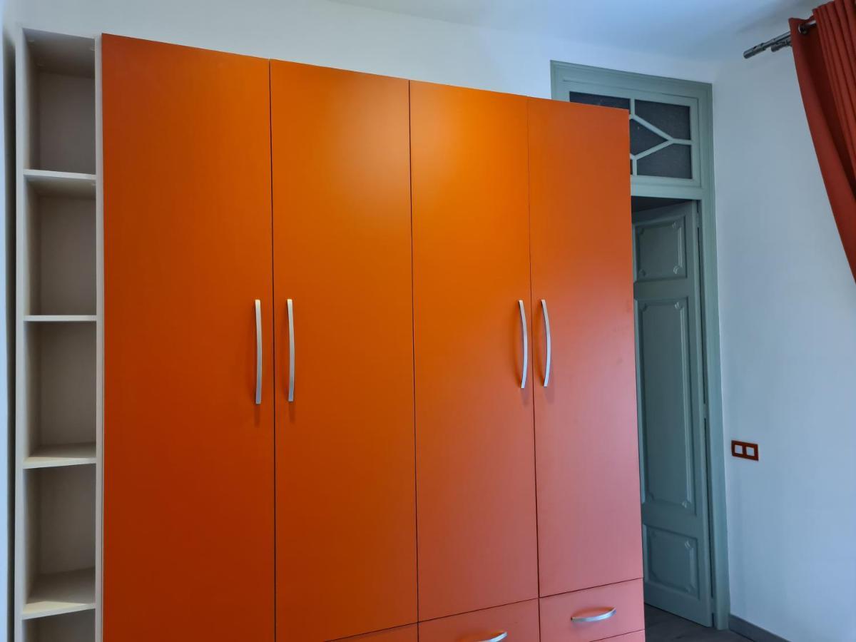 Apartaments Vicus 3 Con Vistas A La Plaza Mayor De Vic Εξωτερικό φωτογραφία